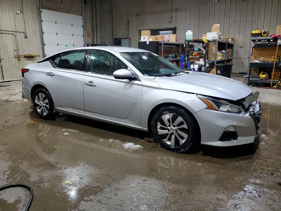 2021 NISSAN ALTIMA S  