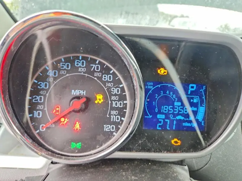 2015 CHEVROLET SPARK 1LT  