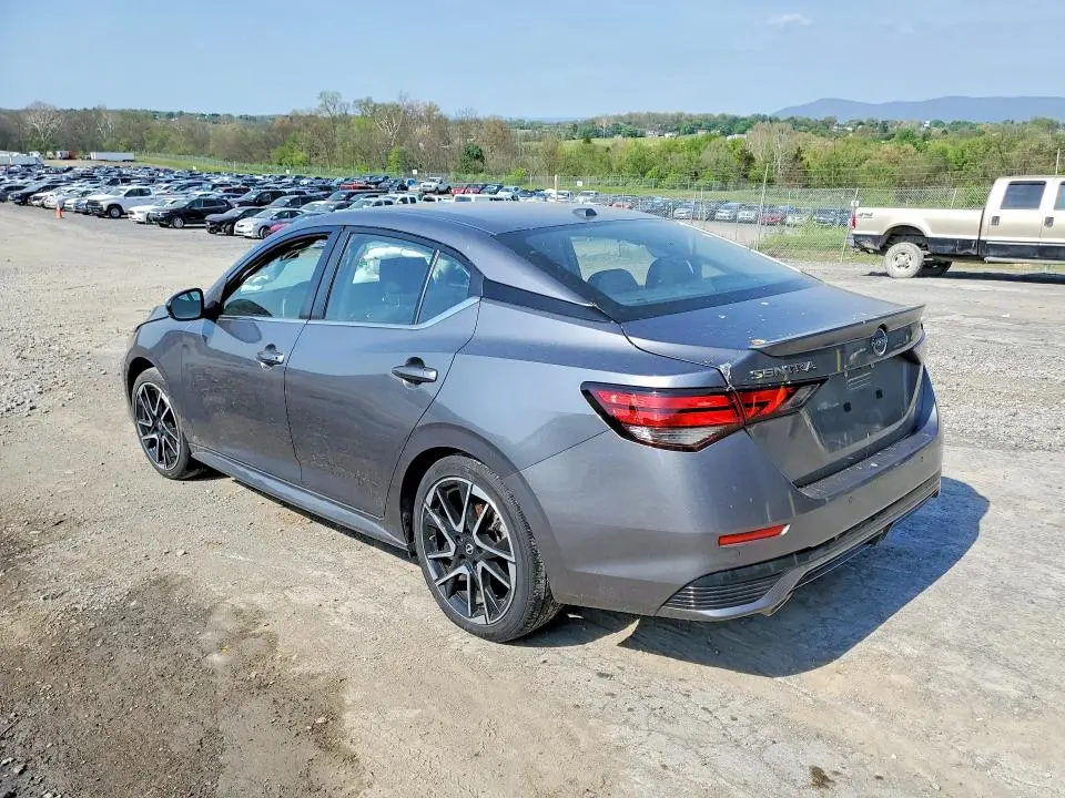 2024 NISSAN SENTRA SR  