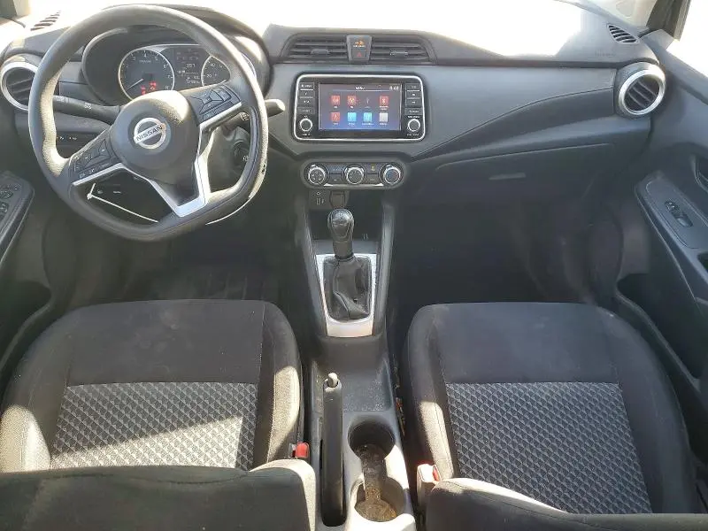 2022 NISSAN VERSA S  