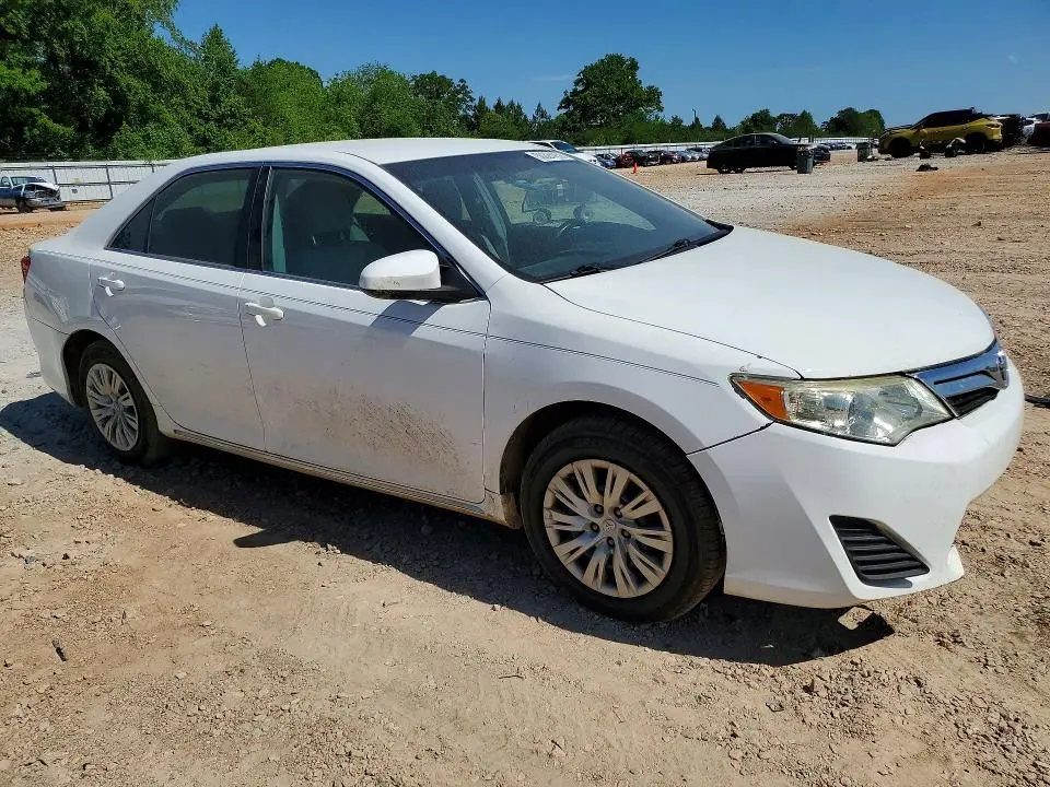 2012 TOYOTA CAMRY LE  