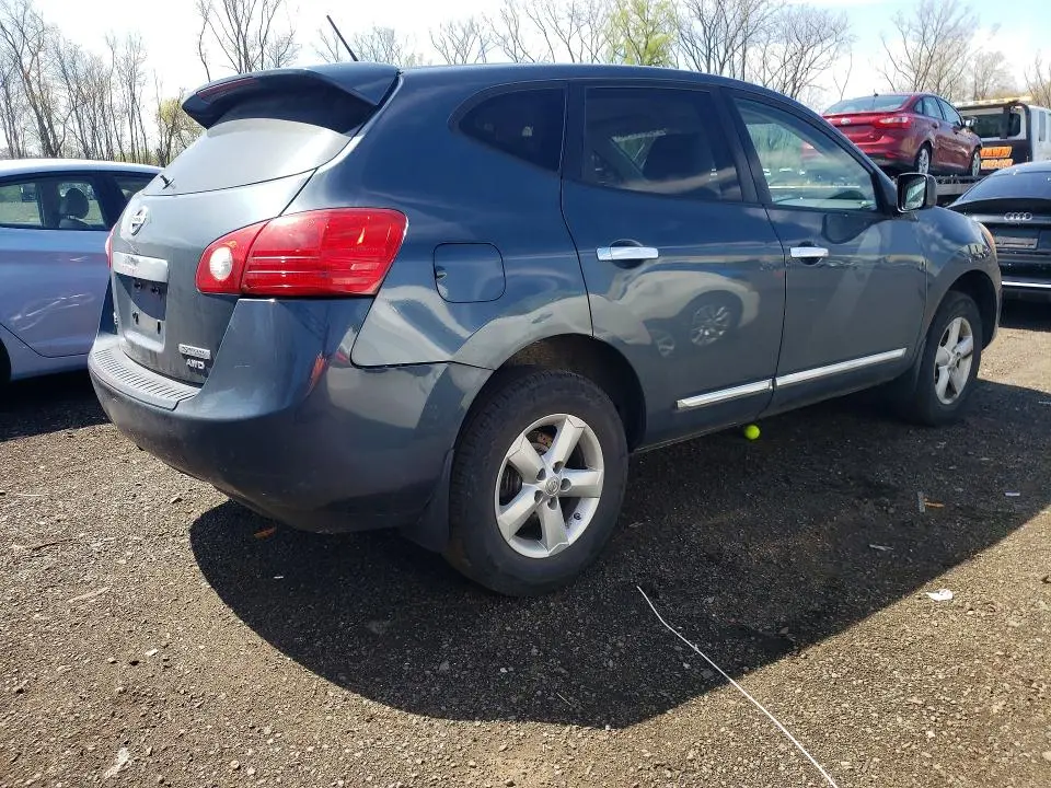 2012 NISSAN ROGUE S  