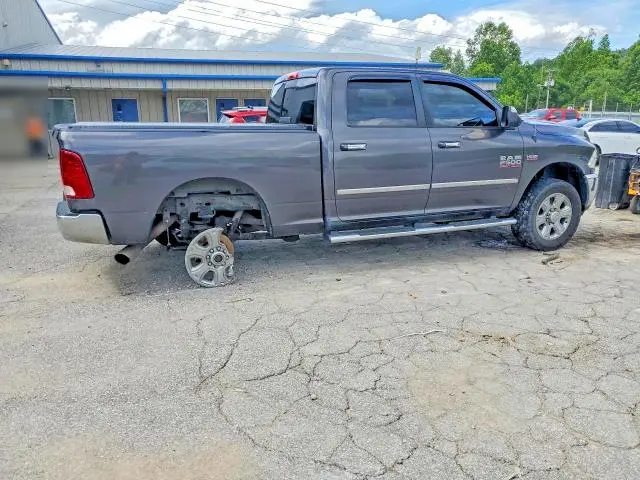 2016 RAM 2500 SLT  