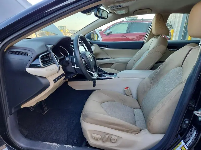 2019 TOYOTA CAMRY LE  