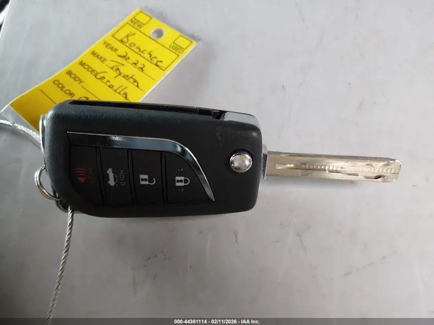 2022 TOYOTA COROLLA LE