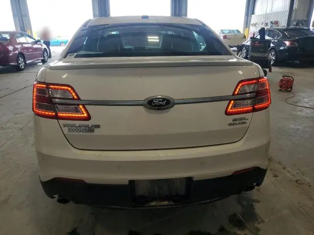 2015 FORD TAURUS SEL  