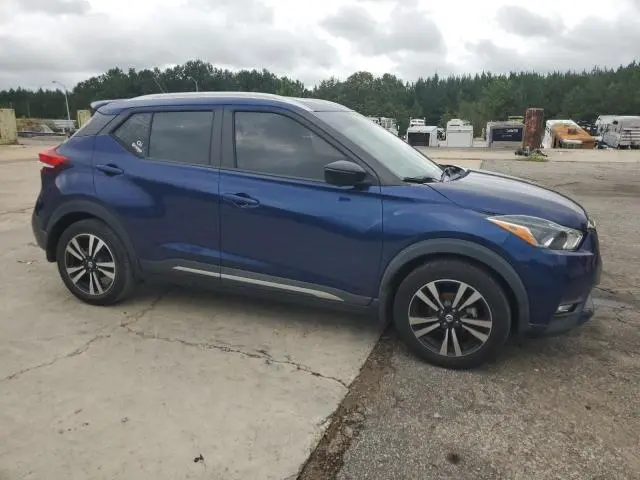 2019 NISSAN KICKS S  