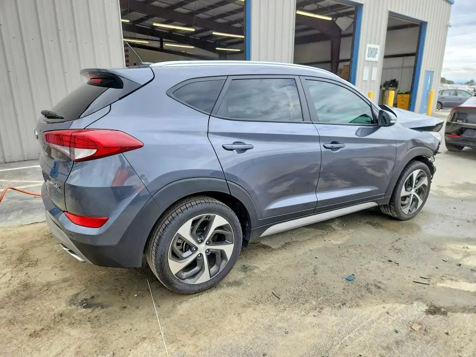 2017 HYUNDAI TUCSON SPORT  