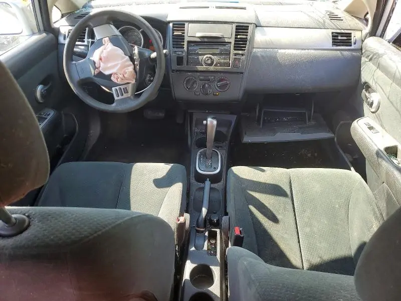 2010 NISSAN VERSA 1.8 S  