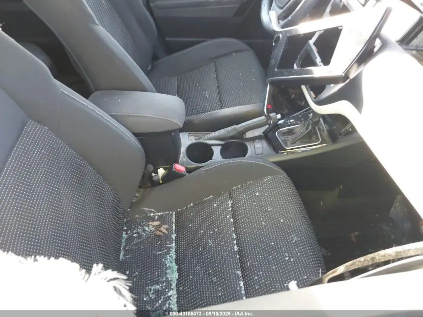 2017 TOYOTA COROLLA IM  