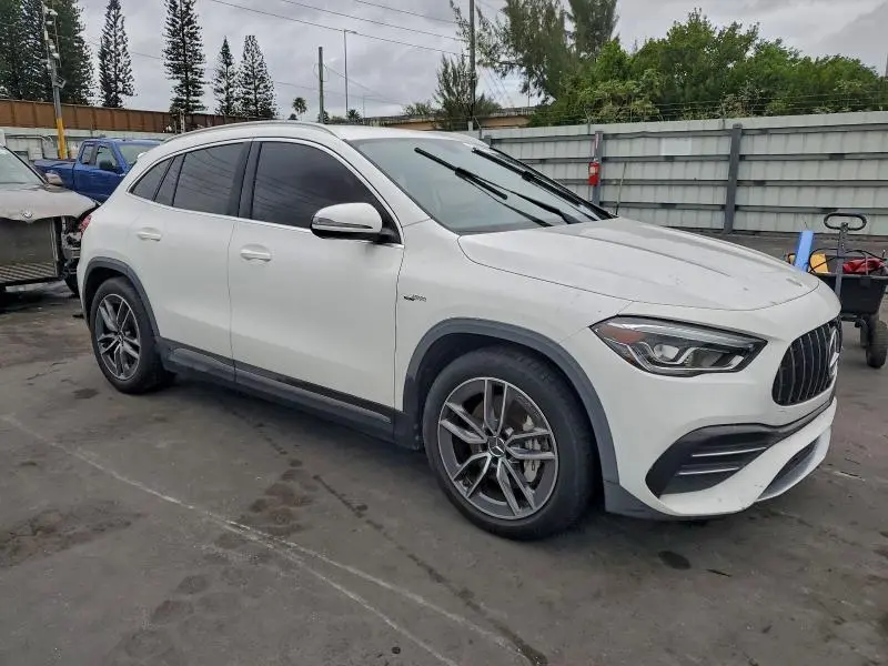 2021 MERCEDES-BENZ GLA 35 AMG  