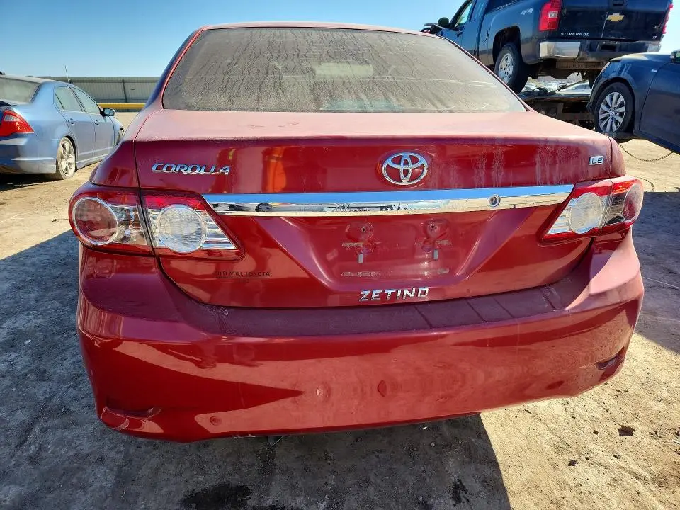 2011 TOYOTA COROLLA LE  