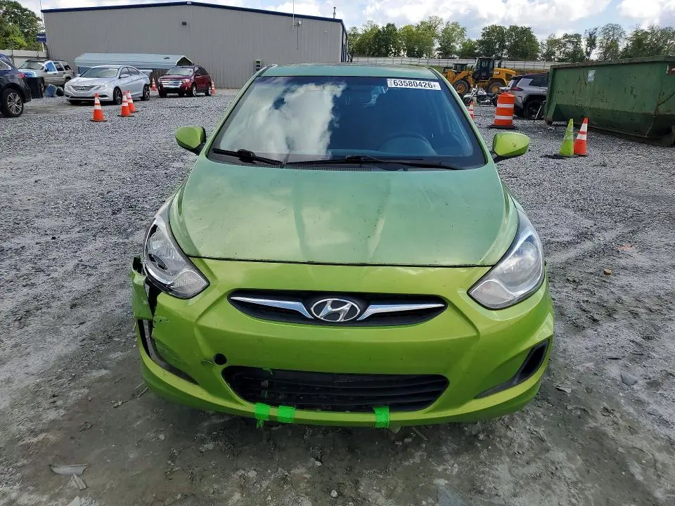 2013 HYUNDAI ACCENT GS  
