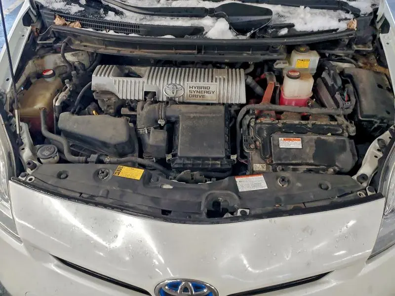 2015 TOYOTA PRIUS   