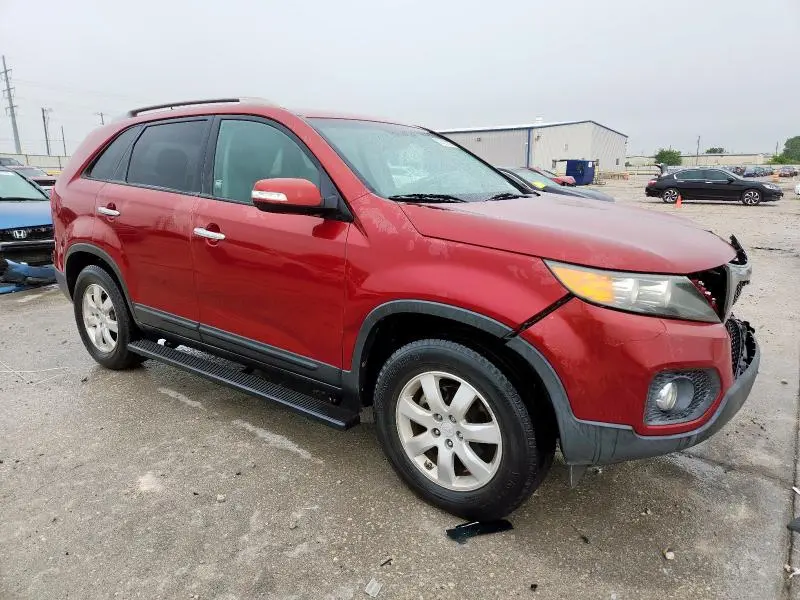 2011 KIA SORENTO BASE  