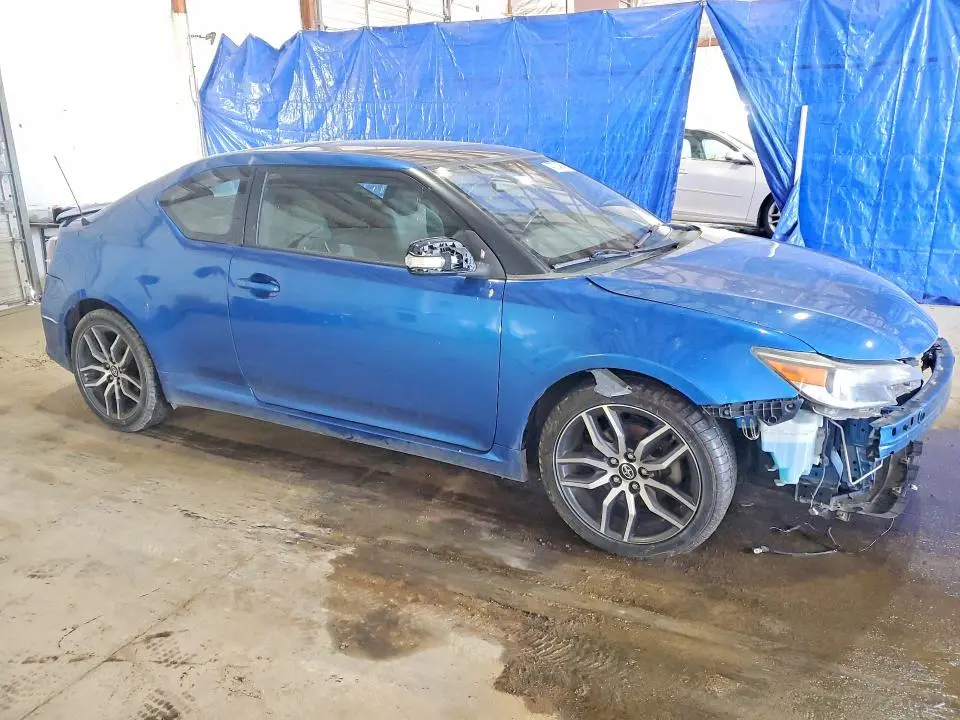 2015 TOYOTA SCION   
