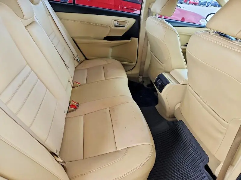2017 TOYOTA CAMRY XLE  