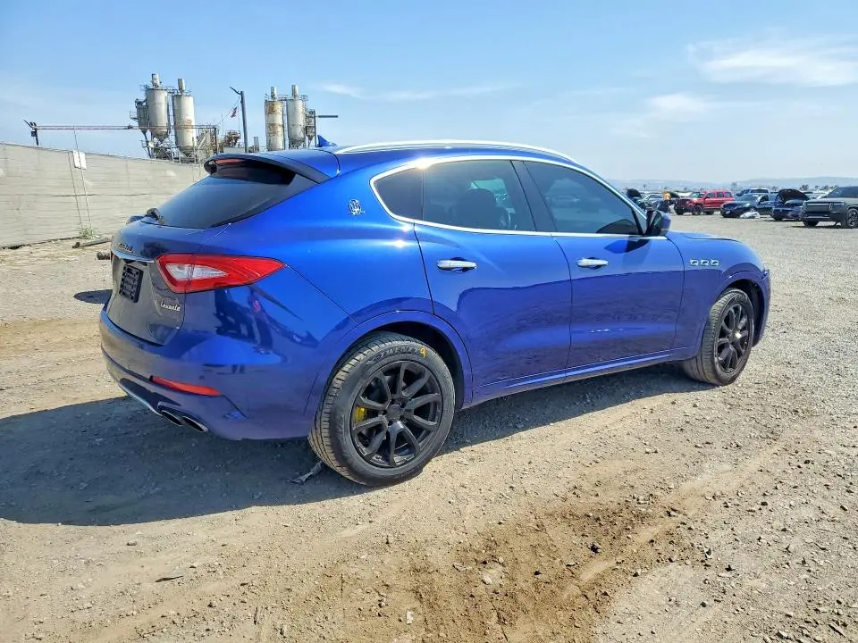 2017 MASERATI LEVANTE S LUXURY  