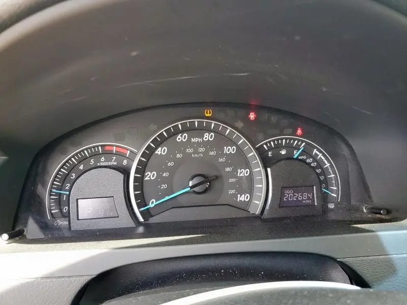 2012 TOYOTA CAMRY BASE  