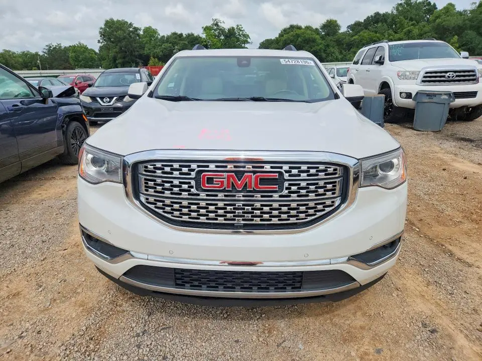 2019 GMC ACADIA DENALI  
