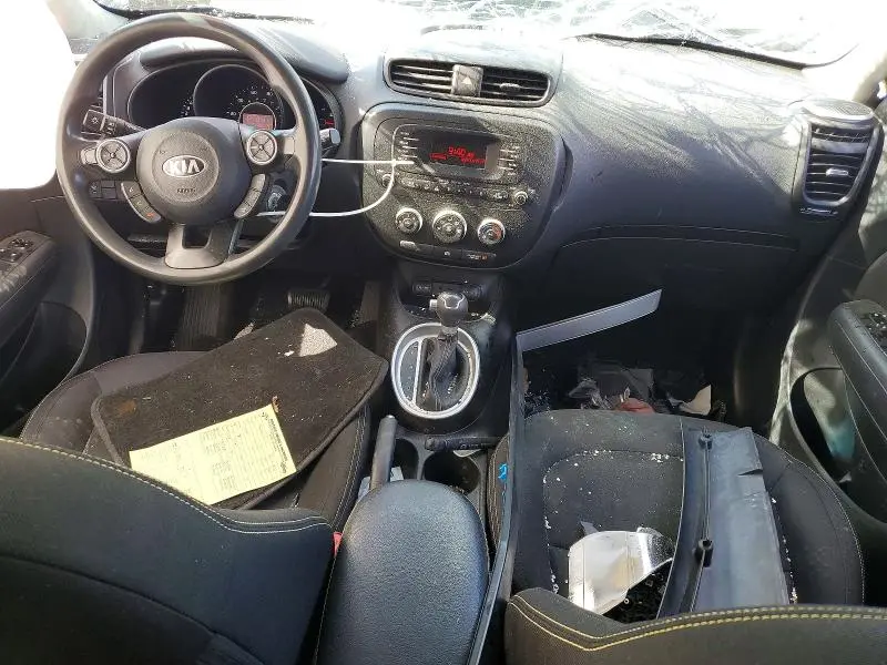 2015 KIA SOUL +  