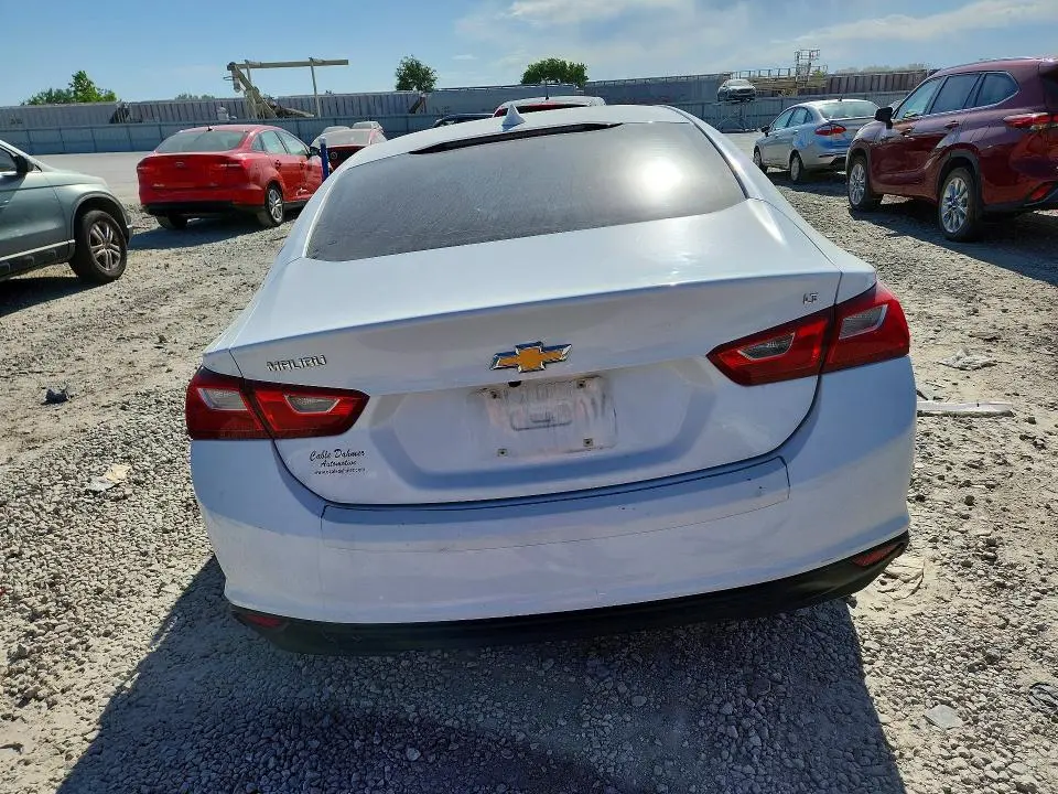 2017 CHEVROLET MALIBU LT  