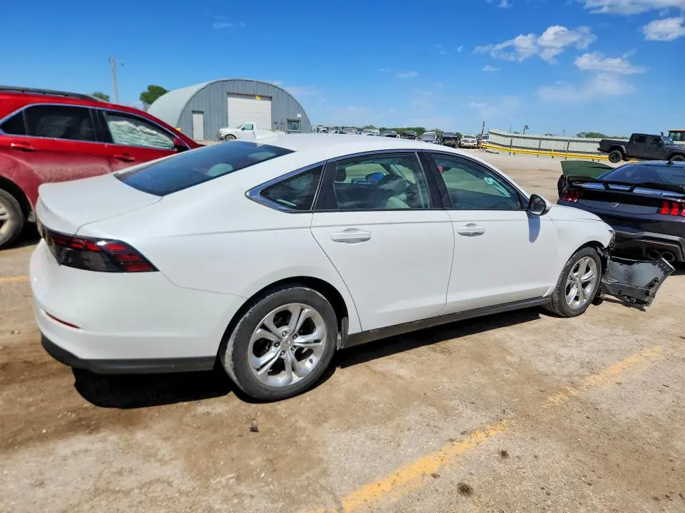 2024 HONDA ACCORD LX  