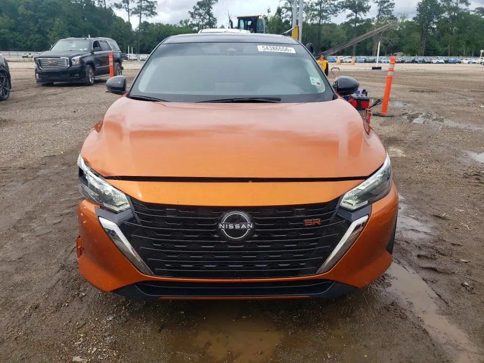 2025 NISSAN SENTRA SR  