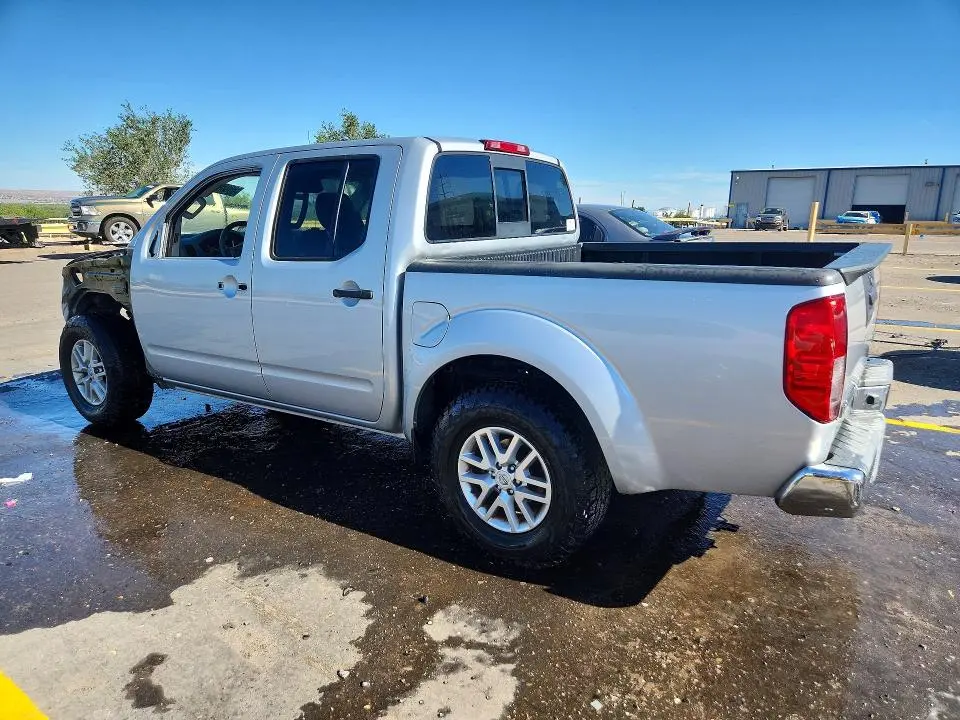 2014 NISSAN FRONTIER SV  