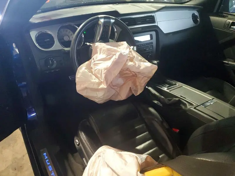 2012 FORD MUSTANG   
