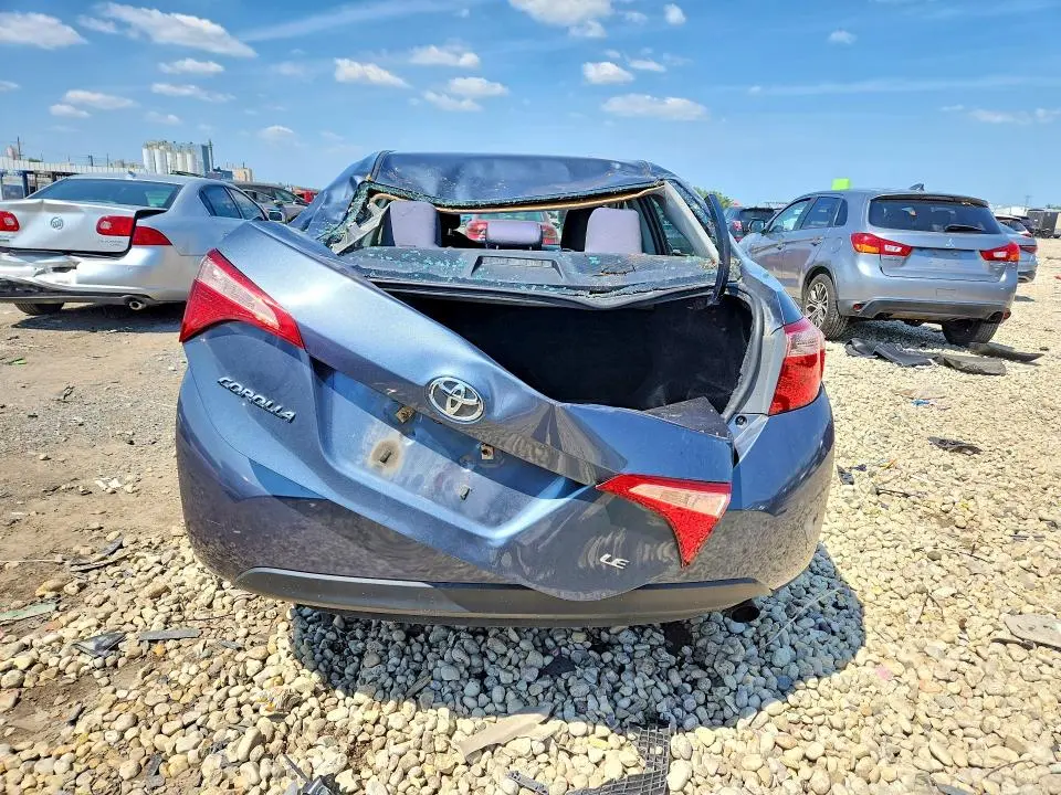 2018 TOYOTA COROLLA LE  