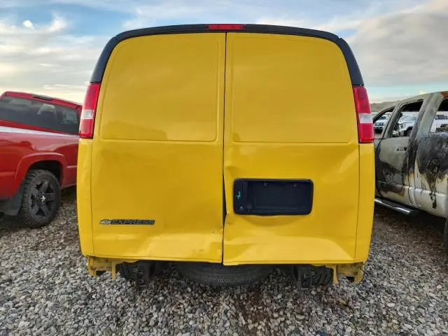 2021 CHEVROLET EXPRESS G2500   