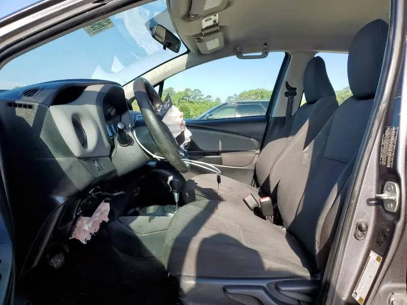 2015 TOYOTA YARIS   