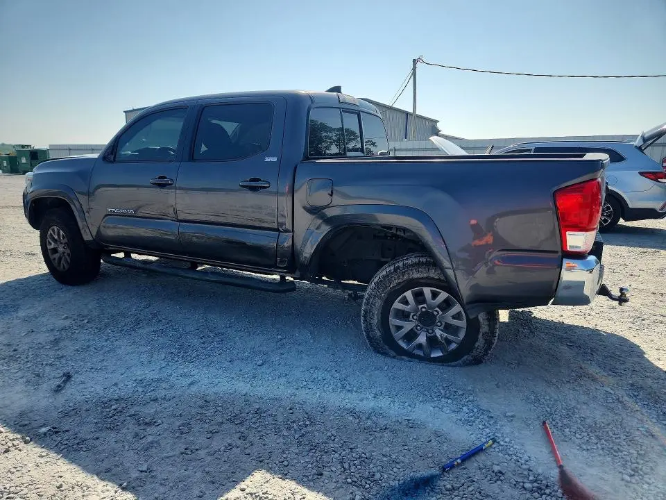 2016 TOYOTA TACOMA SR5 V6  