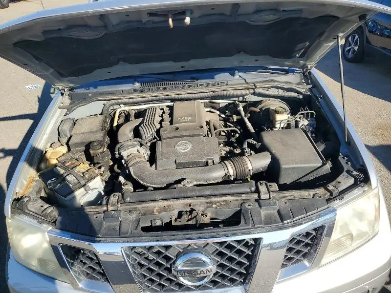2014 NISSAN FRONTIER S  