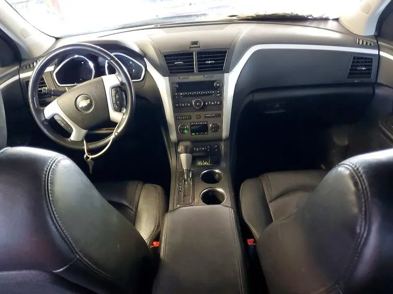 2012 CHEVROLET TRAVERSE LT  