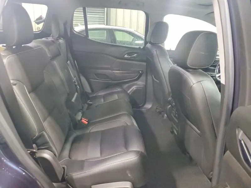 2018 GMC ACADIA SLT-2  