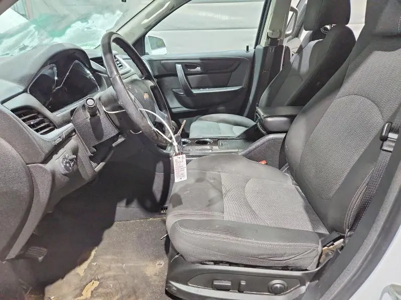 2017 CHEVROLET TRAVERSE LT  