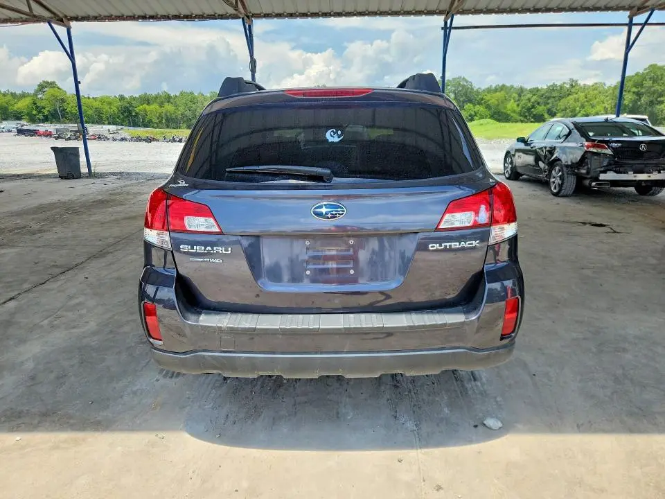 2013 SUBARU OUTBACK 2.5I PREMIUM  
