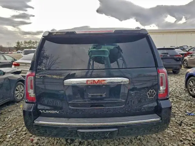 2018 GMC YUKON DENALI  