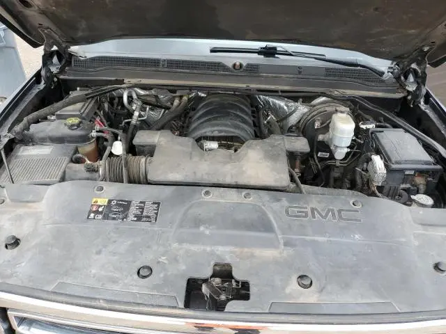 2015 GMC YUKON SLE  