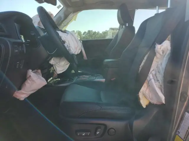 2022 TOYOTA 4RUNNER SR5  