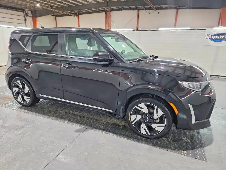 2025 KIA SOUL GT LINE  