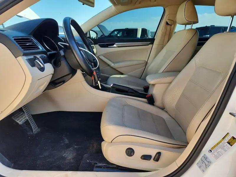 2018 VOLKSWAGEN PASSAT S  