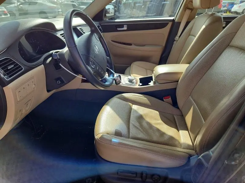 2013 HYUNDAI GENESIS 3.8L  