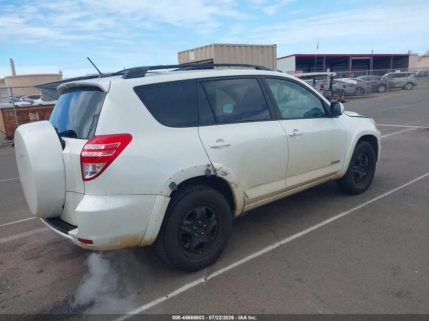 2011 TOYOTA RAV4 LIMITED
