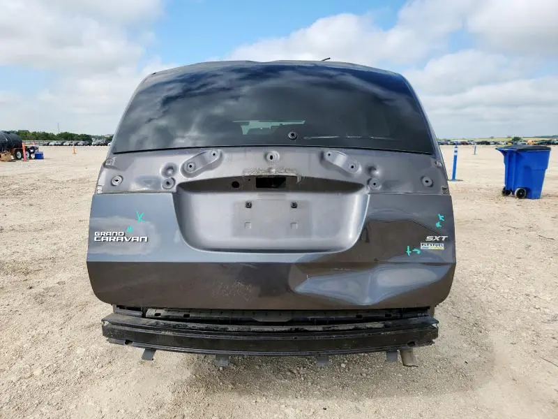 2015 DODGE GRAND CARAVAN SXT  