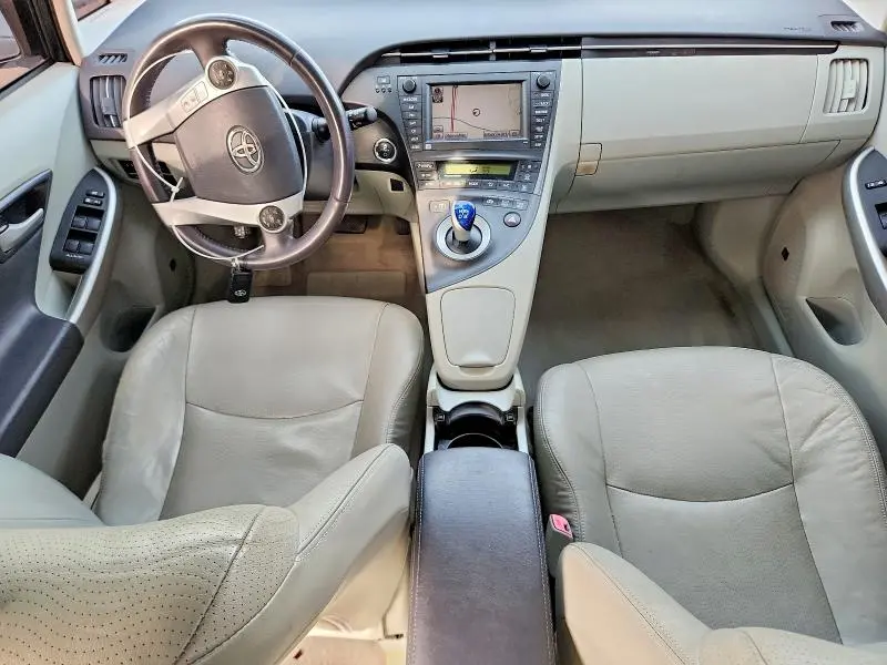 2010 TOYOTA PRIUS IV  