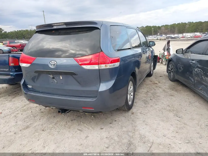 2014 TOYOTA SIENNA L V6 7 PASSENGER