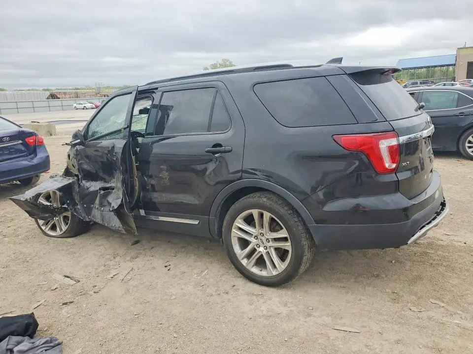 2016 FORD EXPLORER XLT  